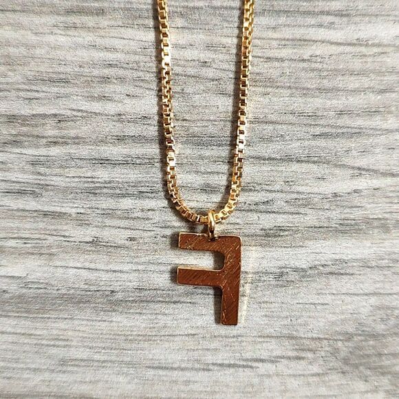 Ricki's New With Tag Gold Monogram Letter F Necklace - Picture 5 of 7